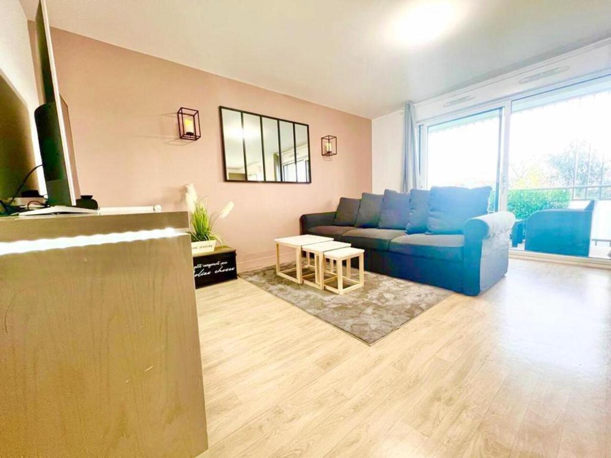L'Atelier Chic - Wifi Fibre - Parking Privee - Balcon - Netflix Apartment Lanester Luaran gambar
